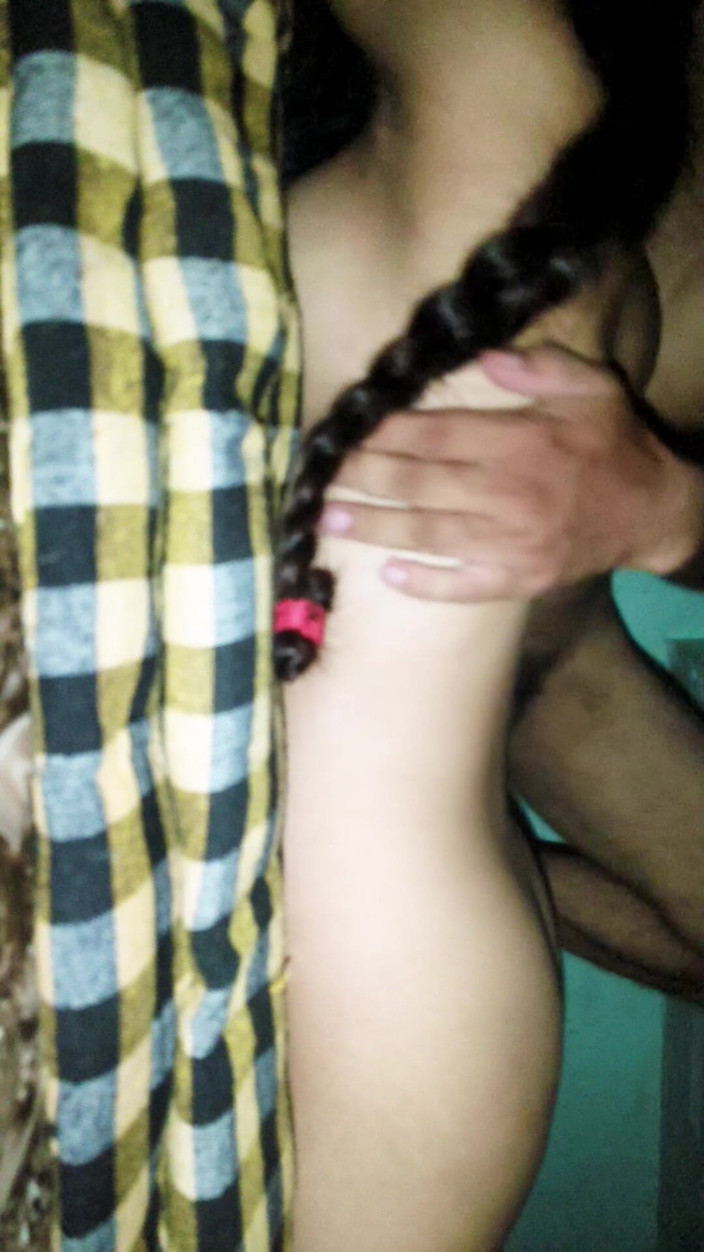 yongboy1: Indian Cute and Beautiful Bhabhi Sex! Don't Cum Inside Indian...