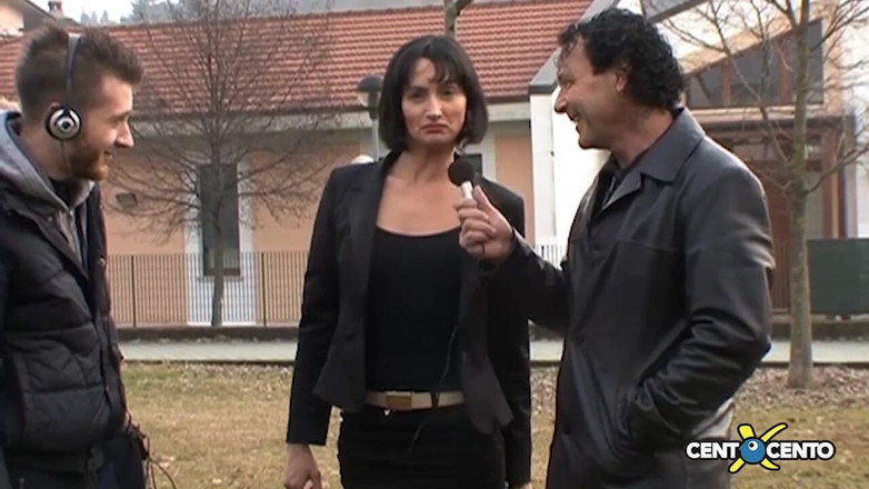 CentoXCento Italia: मेलिसा फाल्को द्वारा पहली बार (फिल्म कॉम्प्लेटो सेंटॉक्सेंटो)