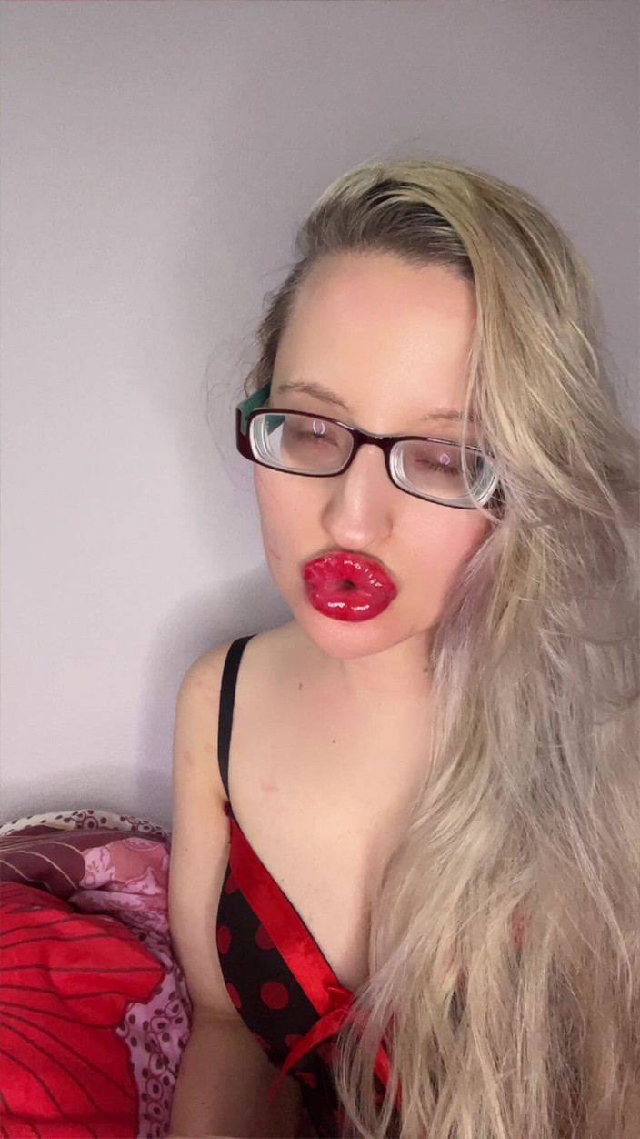 FinDom Goaldigger: Bimbo 소녀 또는 소년 변신