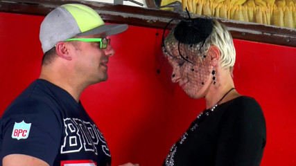 Milf, Cougar & Granny empire: Hot fuck with hot blonde milf at the parking area