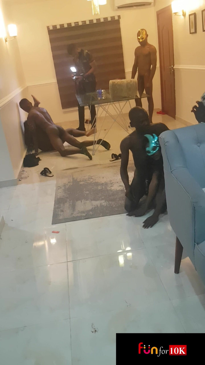 Funfor10k straight videos only: Tillverkningen av vardagsrum orgie Bts