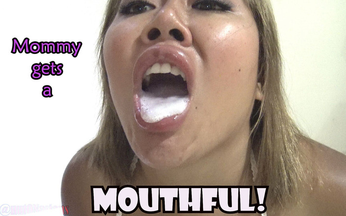 nutON: Mami vitregă este futută în cur