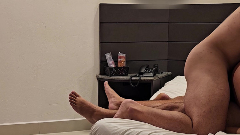 Casada Liberada griffin: Berkongsi zakar lelaki dengan suami yang menghisap seperti homo yang...