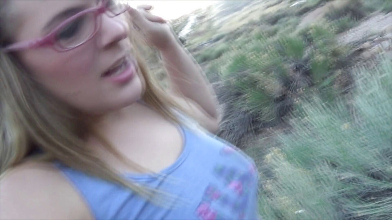 Tropical Lust: Kendra का आउटडोर रोमांच