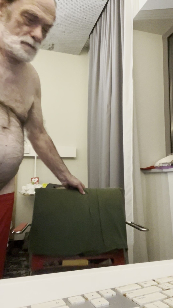 Coach Karl dude lodge: Feb 5 Bolas e Bunda Dança