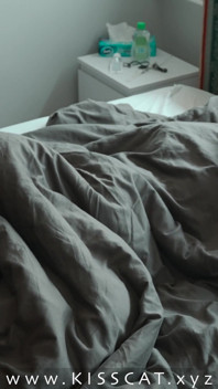 Je suis ta belle-mère ! Ne jouis pas en moi ! Un beau-fils baise sa belle-mère aux yeux bandés