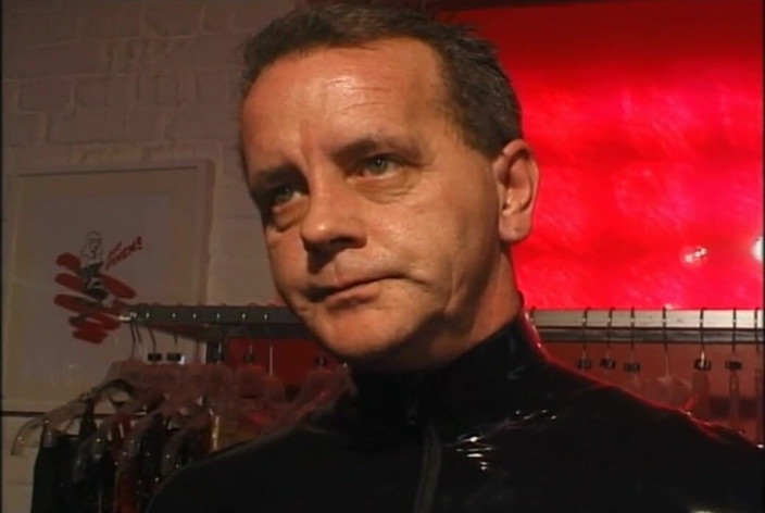 Absolute BDSM films - The original: How to dress up for BDSM
