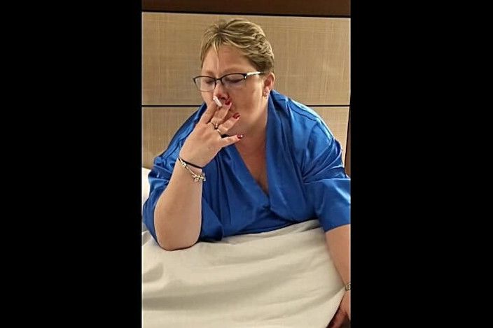 Smoking Dawn: Атлантик-Сити, Вирджиния Стройная 120