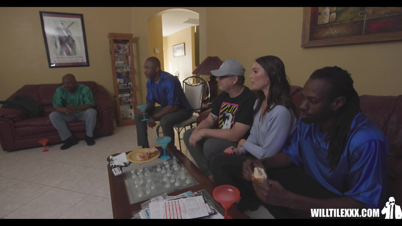 WillTile XXX: Tazón deportivo