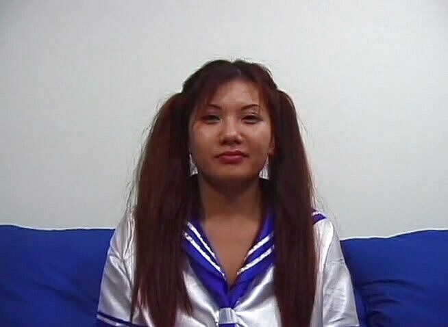 IntAsian: Грудасту азіатську дівчину відтрахав її кастер