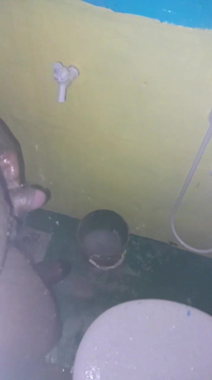 Tharukshi: Final fericit din Sri Lanka, baie 2