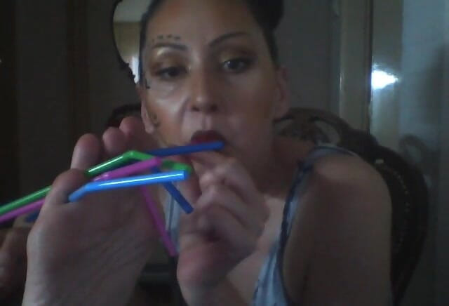 Dominatrix Redsonyja: Фут фетиші