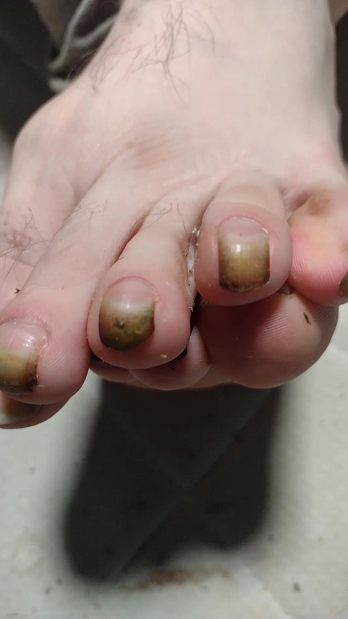 Au79: Melepas Keindahan Kaki Bogel Saya Untuk Awak