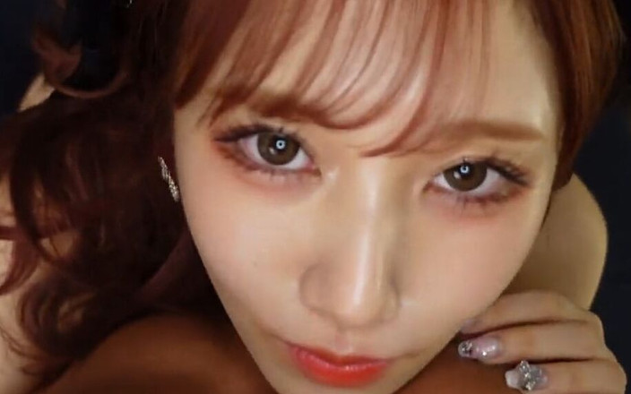 J-Cams: Jc012 - ragazza arrapata trapanata dal cuore con gli occhi