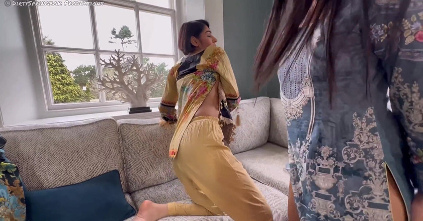 Aaliyah Yasin: Divorced Bhabi Seduces Aaliyah Yasin During Ramadan