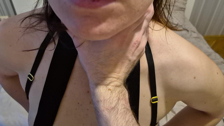 Lady Anna: Echte vreemdgaande vrouw met pulserende creampie