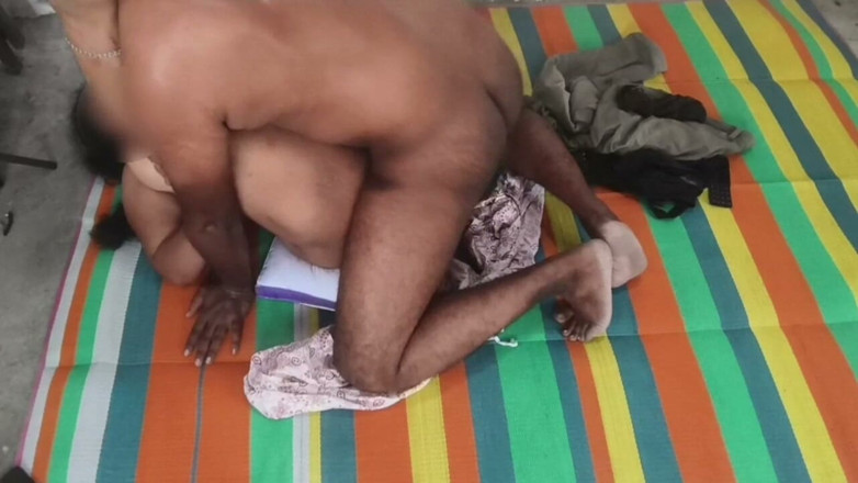 Indian IFS: Příležitostný sex 2