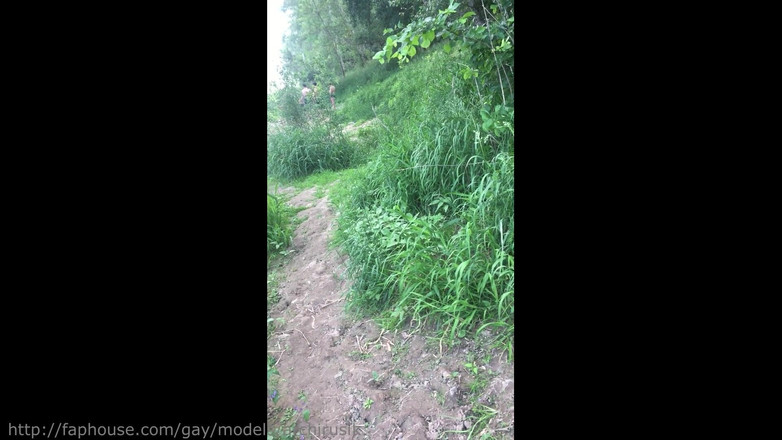 ArchiRusik: Wow, a Straight Guy Got Into a Guy's Pants and...