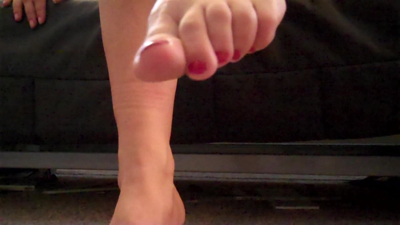 Cryptostudios: Tabitha foot fetish 86