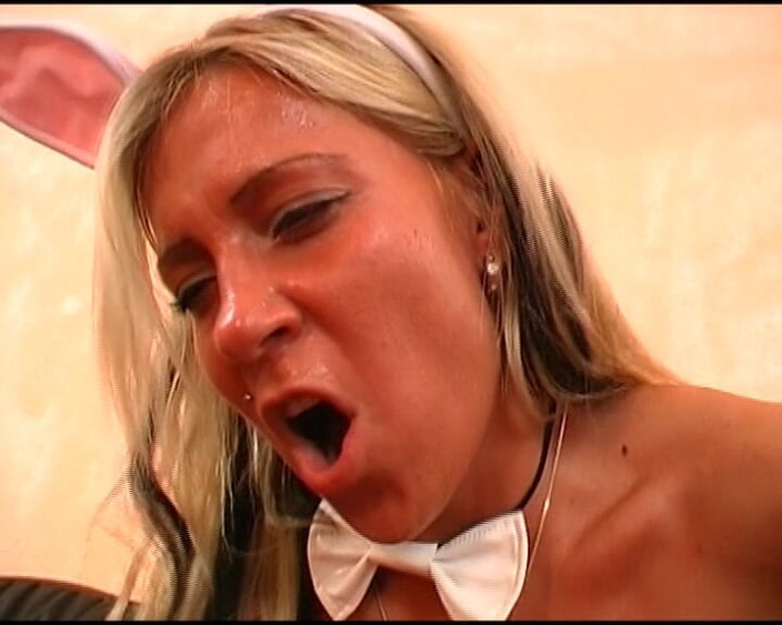 Busty German Sluts: Perfect Blondie Is Here to Get Fucked in Her Perfect...