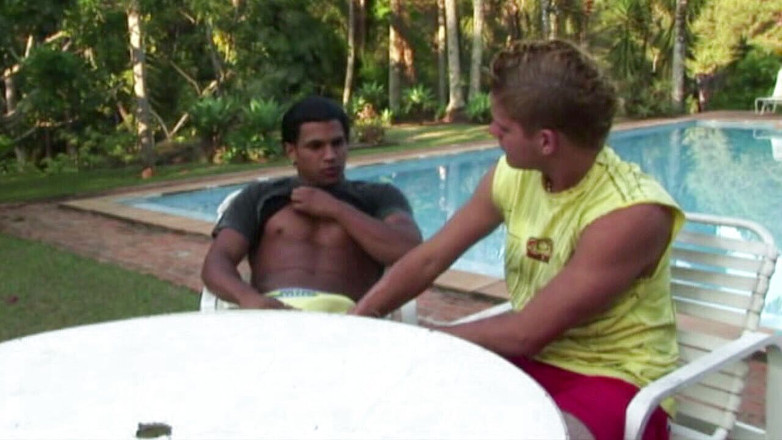 Latino Fucker: Sexy latino fickte seinen schwulen freund im freien