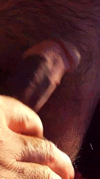 Intrusive close up pink cock.wmv