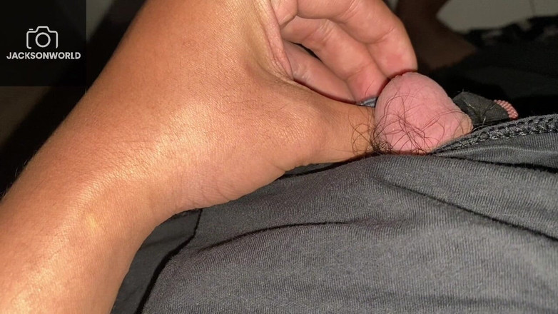 Jackson World: Masturbazione a tarda notte nella mia stanza intimo gioco da...