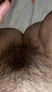 Married amateur wife masturbate her hairy pussy until she cums twice