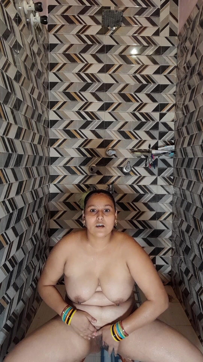 Puja555: プージャ・バービー・バスルーム・ダンス・ボージュプリ語