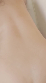 Le gros cul de Bella Blu se fait baiser par une grosse bite noire, POV