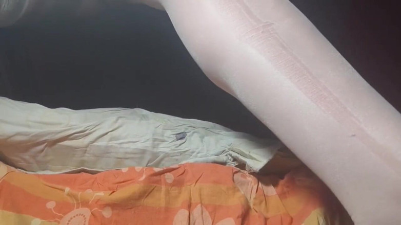 Putarankahotmilf: Pussy and cervix play and fuck in white nylon stockings