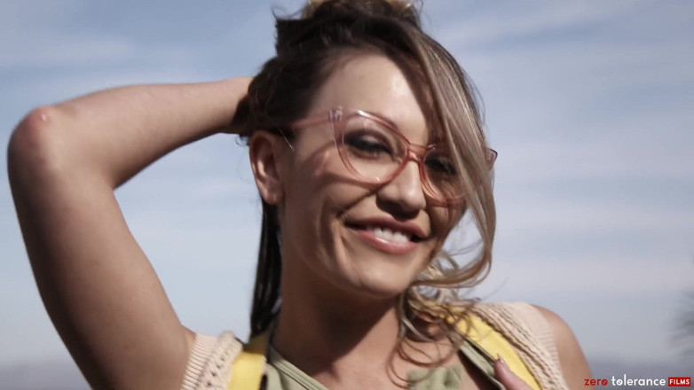 Zero tolerance films: Zerotolerancefilms Nerdy Girls Love Black Cock 5 - Scene 1