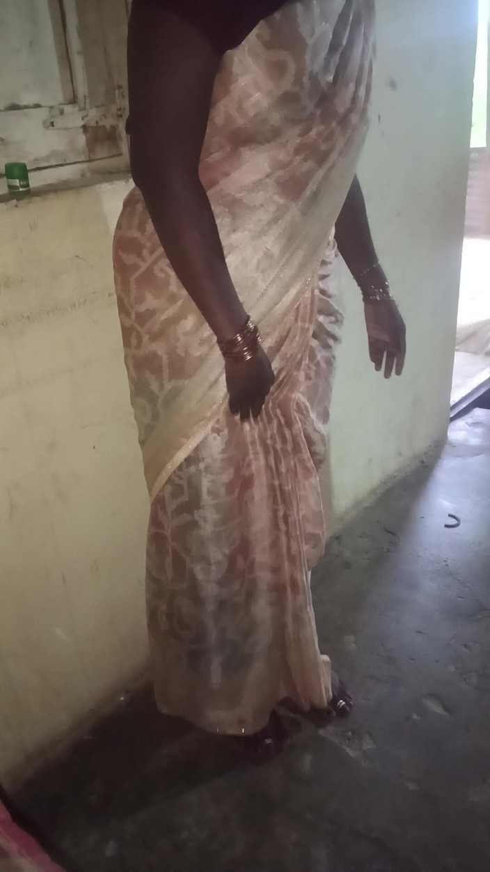 couple_Love7: Marathi Gawran Bayko Gand Dakhwtana