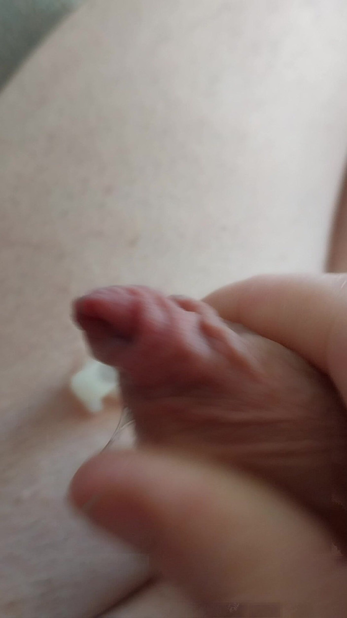 Cindy Belfast: Incredibile sborrata di ladycock