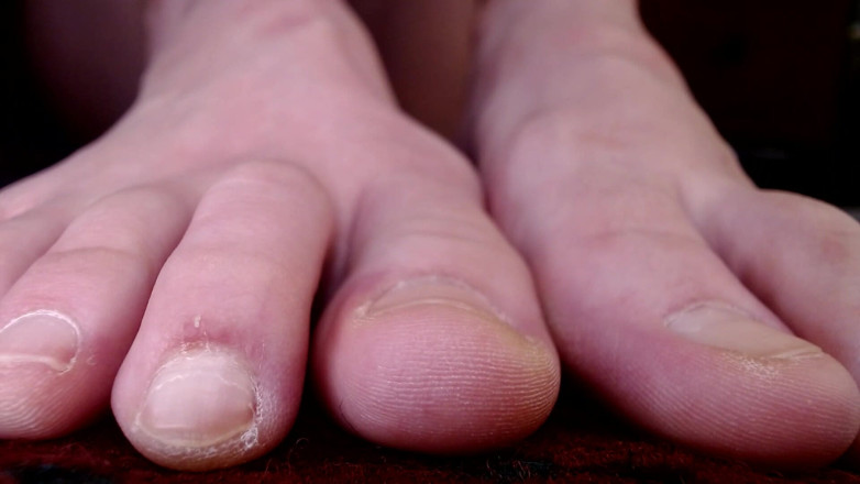 Abby Anna: Lange zehen kein nagellack