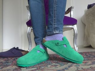 Lady Victoria Valente: Socks and slippers show, cum on my socked feet