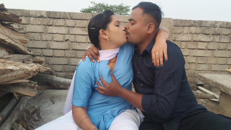 Sona bhabhi: 18 Years Virgin College Girl Big Boob Press by Her...