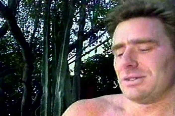 Vintage Babes: Den här tjejen är perfekt när hon knullar utomhus