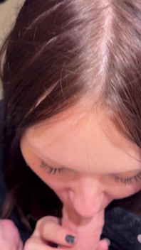 Fast Cum in a Shopping Mall Fitting Room