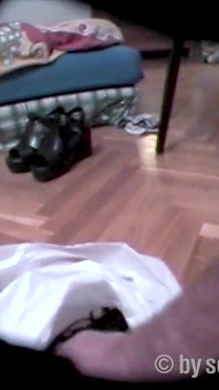 Sesso fetish con la figa pelosa