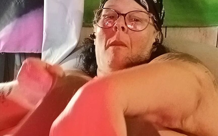 HerculesnVENUS: 이 뚱뚱한 창녀의 핫한 여름 특가를 두드리는 것은 오늘 팬멤버가 됩니다.