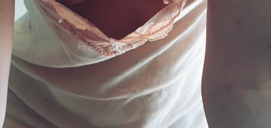 Yourpainyourdream: Video in room