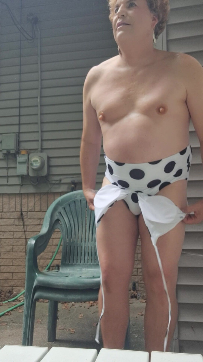 Victoria Lecherri: Dầu vàng đặc biệt của riêng tôi!