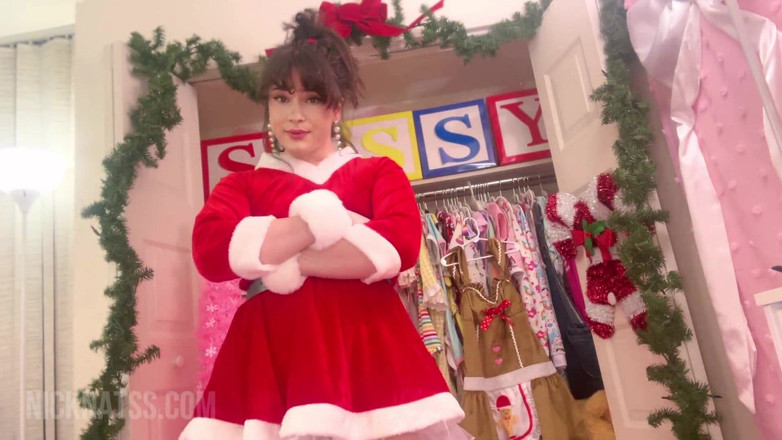 Natalie Napoli: Trans üvey anne Noel'i hazırlıyor kadın kılıklı grup seks