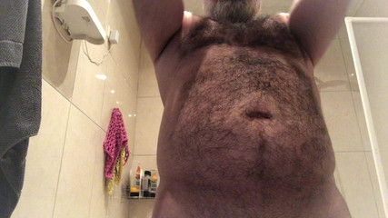 HungryMonsterBear: Monsterbear hungrig