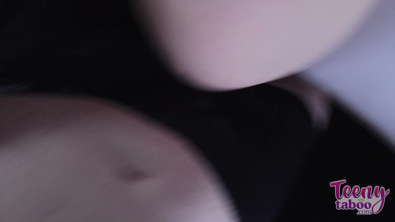 Teenytaboo: Nicole auclaire creampie figliastra