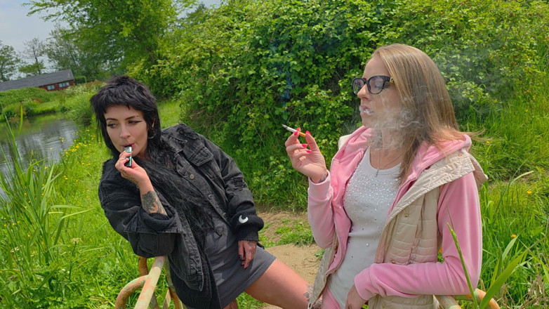 April Paisley: Smoking Bridges