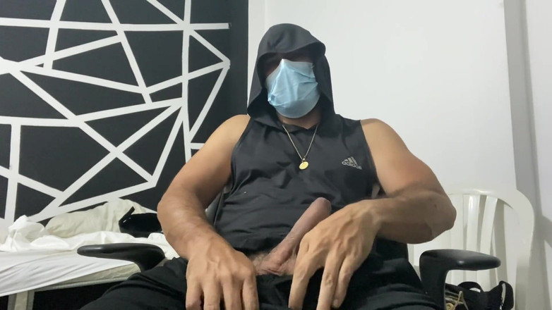 Latin mature king: जब मैं अपने कमरे में हस्तमैथुन कर रहा हूं तो मेरी सौतेली मम्मी मुझे बाधित करती है।