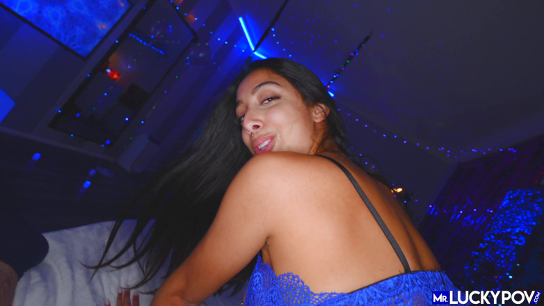Mr.Lucky POV: Brunette bounces her bubble ass back on the dick