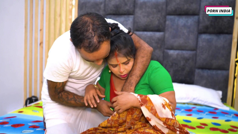 Porn India Studio: Hot Desi Indian Couple Hardcore Romantic Sex